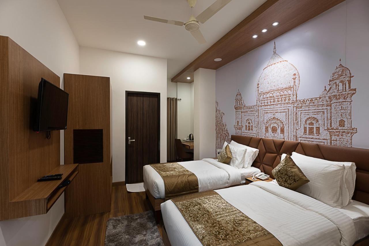 Delhieez - A Boutique Hotel Nowe Delhi Zewnętrze zdjęcie