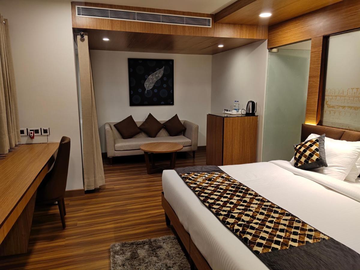 Delhieez - A Boutique Hotel Nowe Delhi Zewnętrze zdjęcie