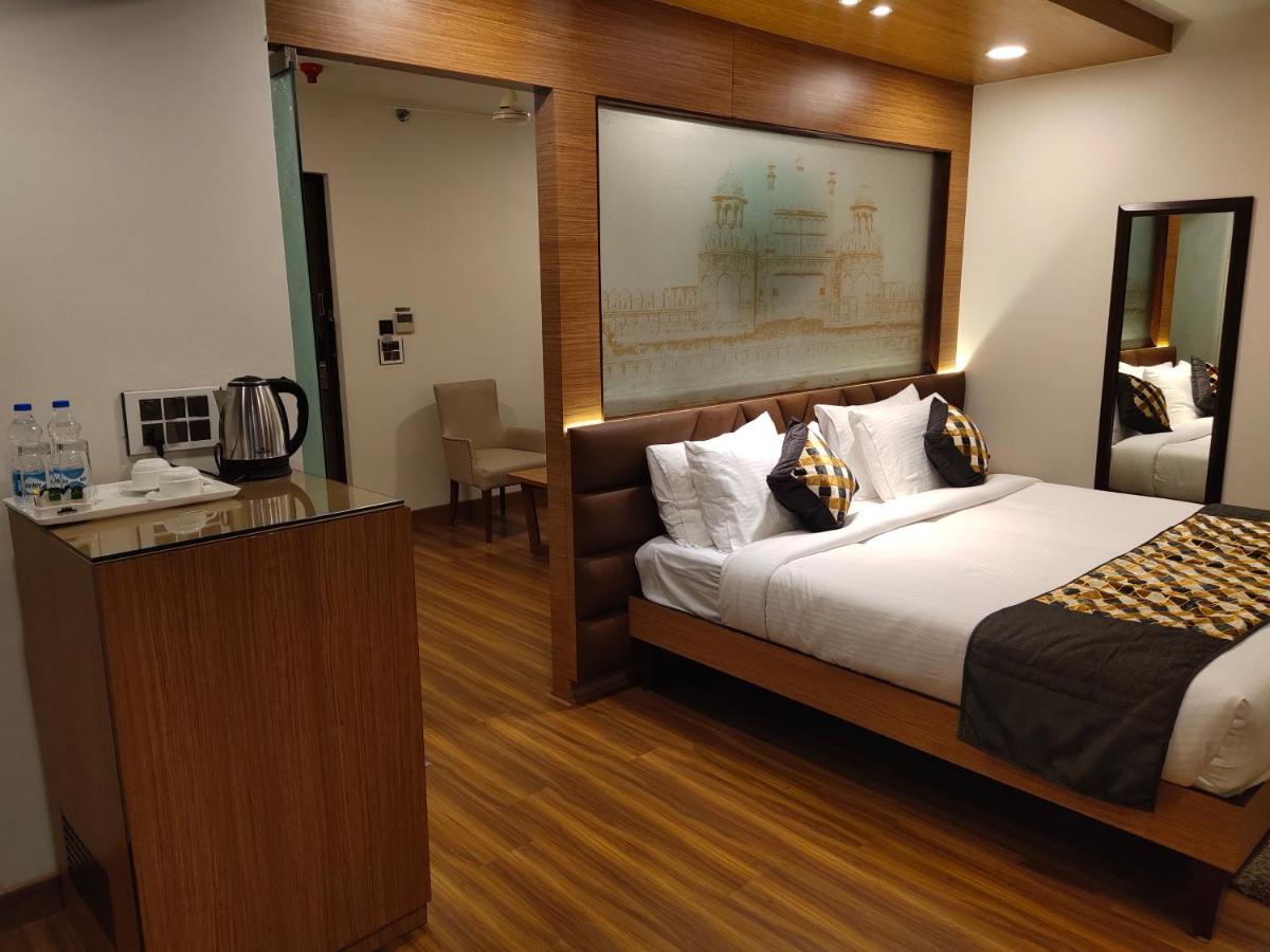 Delhieez - A Boutique Hotel Nowe Delhi Zewnętrze zdjęcie