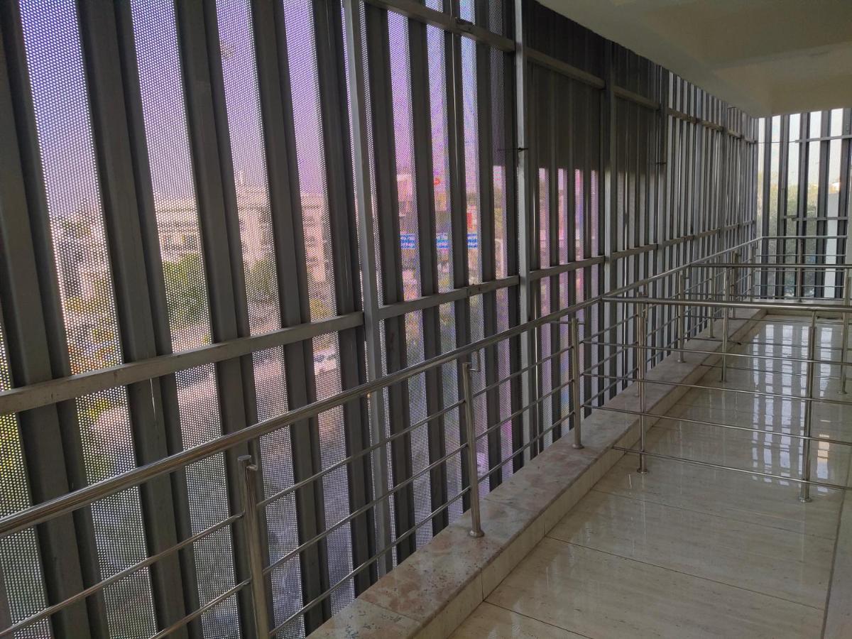 Delhieez - A Boutique Hotel Nowe Delhi Zewnętrze zdjęcie